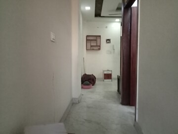 Bathroom in 2 BHK Builder Floor at Mahavir Enclave 1 – for Sale