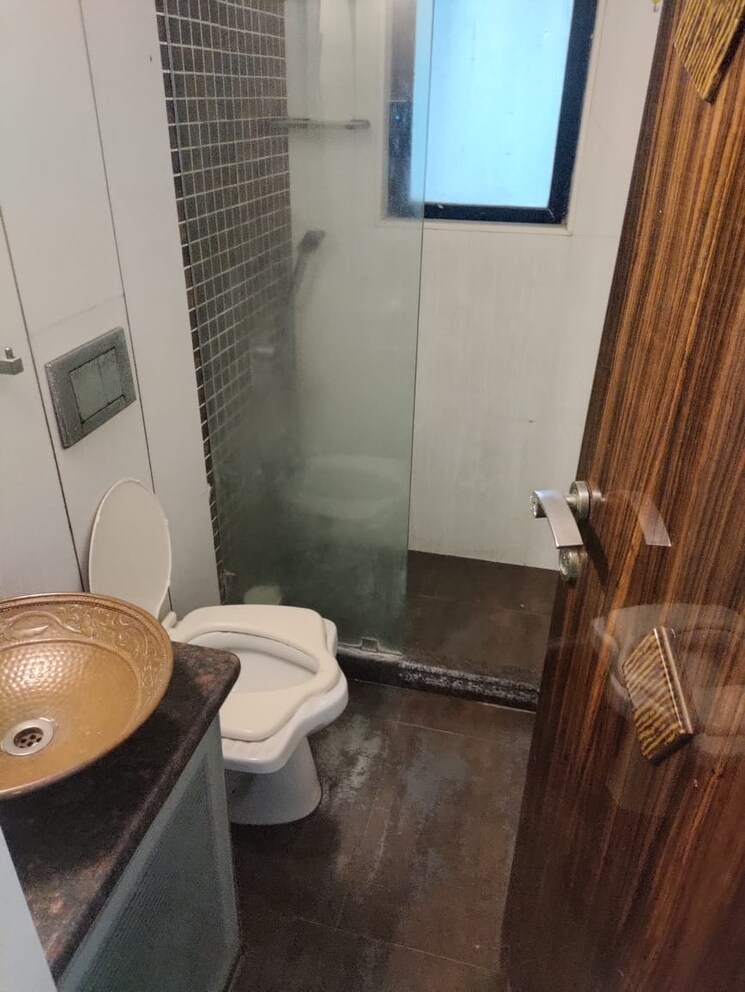 Bathroom, k-raheja-interface-heights 2 Bedroom 652 Sq.Ft. Apartment In Malad West Mumbai 7916612