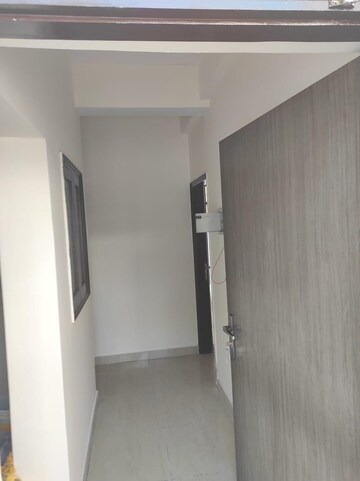 Room in 2 BHK Independent House at RWA Apartments Sector 92, Sector 92 – for Rent