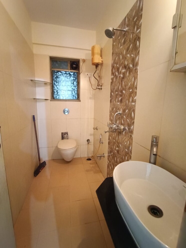 Bathroom, dv-fressia-nx 2 Bedroom 950 Sq.Ft. Apartment In Dahisar West Mumbai 7916628
