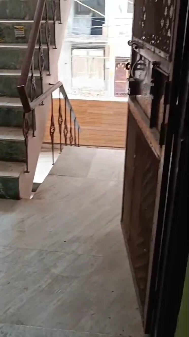 Balcony, shalimar garden extension 1 2 Bedroom 1000 Sq.Ft. Builder Floor In Shalimar Garden Extension 1 Ghaziabad 7916650