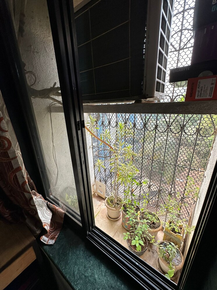 Balcony, brahmand-phase-iii 2 Bedroom 570 Sq.Ft. Apartment In Brahmand Thane 7916653