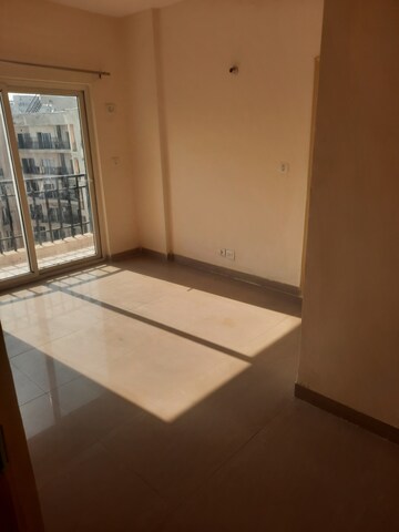 Furnished Amenities in 3 BHK Apartment at Nimbus Express Park View, Chi V Greater Noida – for Sale