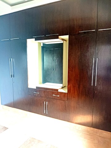 Room in 4 BHK Apartment at Great Value Sharanam, Sector 107 – for Sale