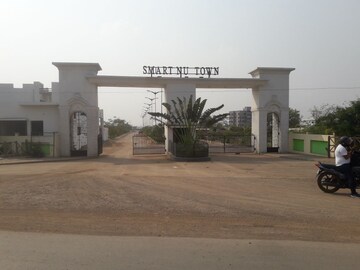  Plot – Exterior View View at Pandri - for Sale