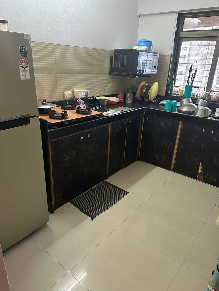 Kitchen, lodha-splendora 3 Bedroom 1124 Sq.Ft. Apartment In Ghodbunder Road Thane 7916755