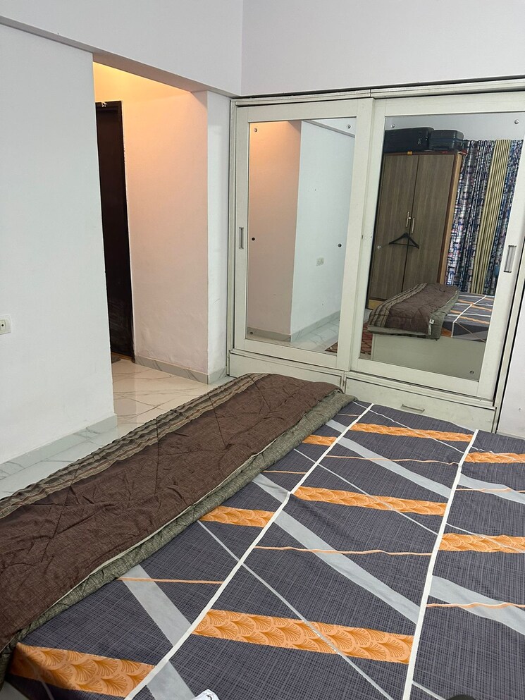 Bedroom, lodha-splendora 3 Bedroom 1124 Sq.Ft. Apartment In Ghodbunder Road Thane 7916755