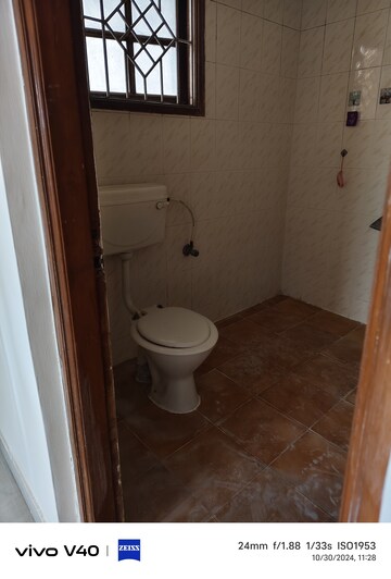 Master Bedroom in 1 BHK Apartment at Halasuru – for Rent