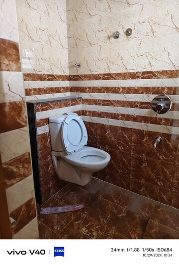 Bathroom in 1 BHK Apartment at Halasuru – for Rent