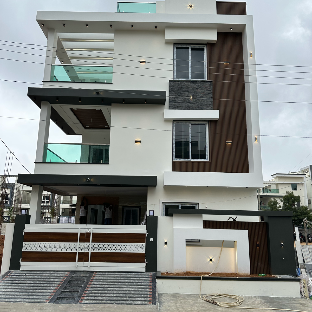 5 BHK + Pooja Room Villa For Sale in Saket Sriyam