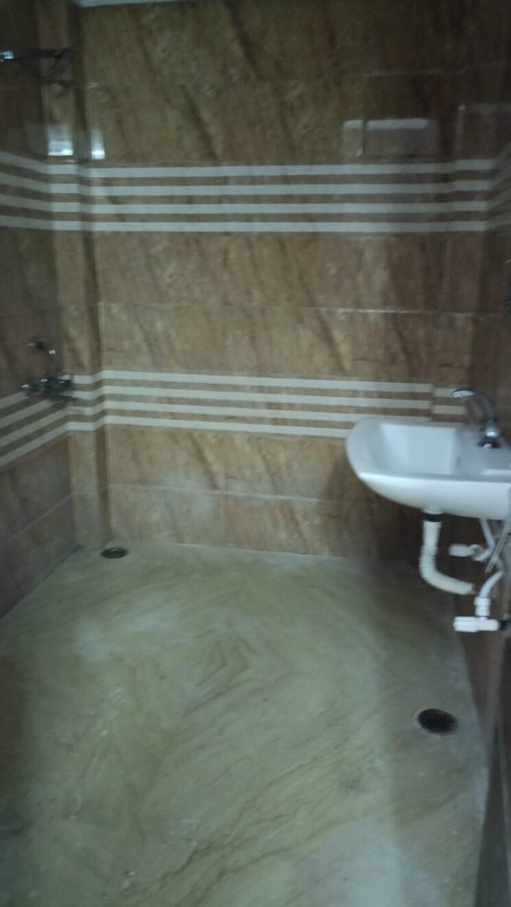 Bathroom, great-value-anandam 3.5 Bedroom 1840 Sq.Ft. Apartment In Sector 107 Noida 7916796