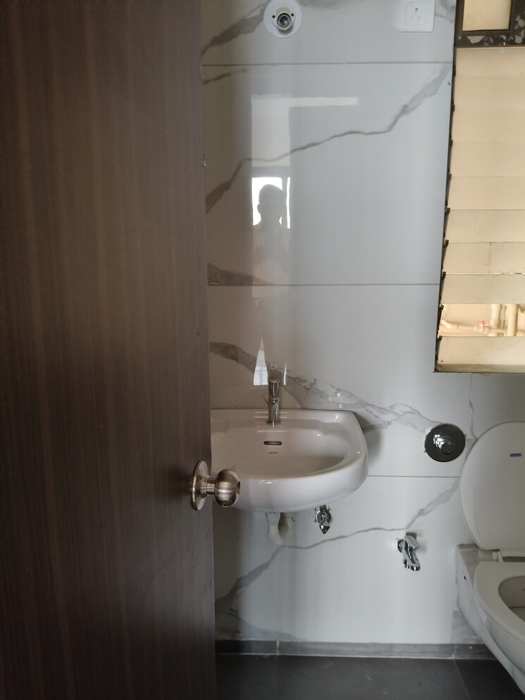 Bathroom, dream-homes-kalyan 1 Bedroom 640 Sq.Ft. Apartment In Kalyan West Thane 7916805