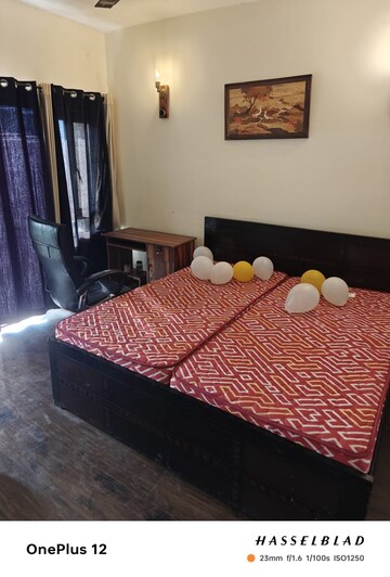 Bedroom in 2.5 BHK Apartment at Great Value Anandam, Sector 107 – for Rent