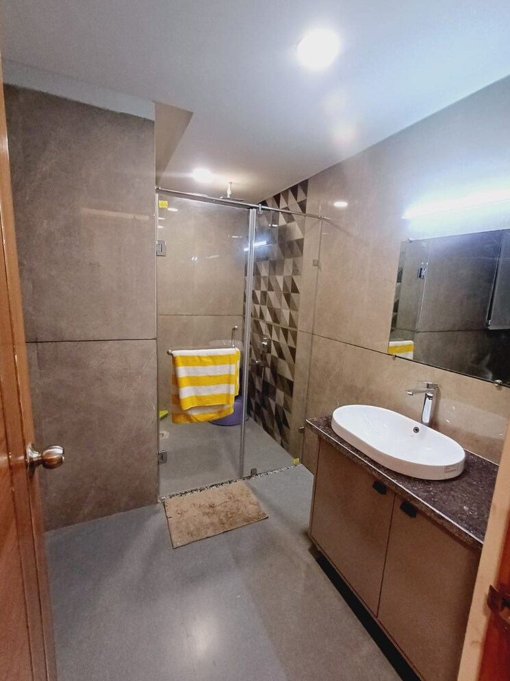 Bathroom, great-value-anandam 3.5 Bedroom 1840 Sq.Ft. Apartment In Sector 107 Noida 7916817