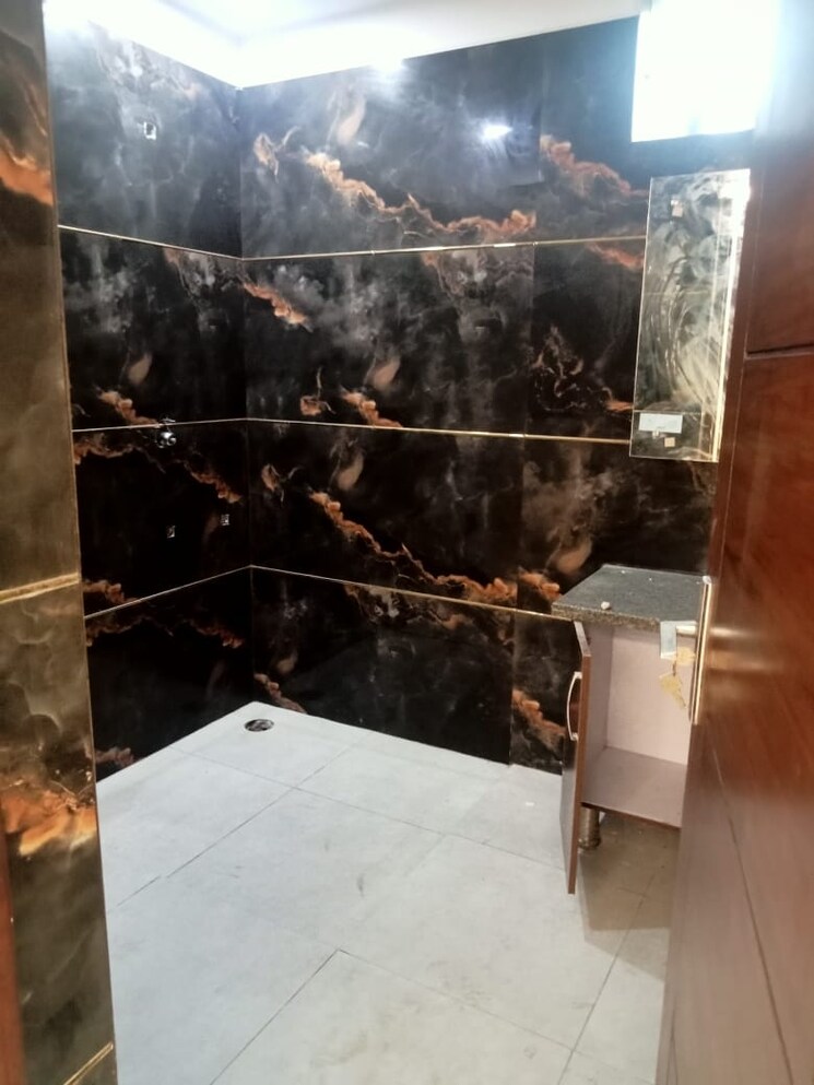 Bathroom, saket 3 Bedroom 1650 Sq.Ft. Apartment In Saket Delhi 7916821