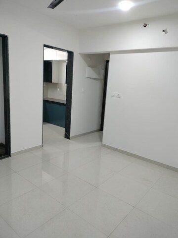Room in 1 BHK Apartment at Runwal Eirene, Yashaswi Nagar – for Rent