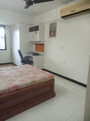 Bedroom in 2 BHK Apartment at Sakal Nagar CHS, Aundh – for Rent