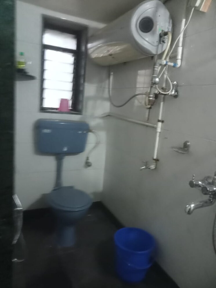 Bathroom, sakal-nagar-chs 2 Bedroom 1050 Sq.Ft. Apartment In Aundh Pune 7916885