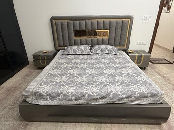 Bedroom in 3 BHK Builder Floor at Paschim Vihar – for Rent