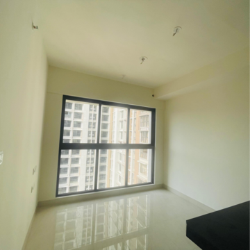 Room in 1 BHK Apartment at Lodha Crown Quality Homes, Balkum Pada – for Rent