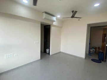 Room in 2 BHK Apartment at Piramal Vaikunth Vama, Balkum Pada – for Rent