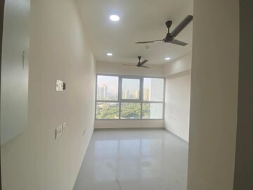 Room in 2 BHK Apartment at Piramal Vaikunth Vama, Balkum Pada – for Rent