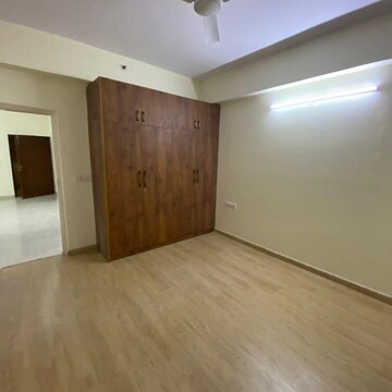 Room in 2 BHK Apartment at Emaar MGF The Palm Drive Studios, Sector 66 – for Rent