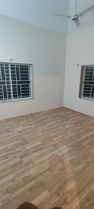 Room in 3 BHK Villa at Paranjape Forest Trails Pebbles, Bhugaon – for Rent