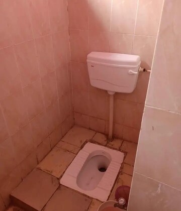 Bathroom in 2 BHK Independent House at Aliganj – for Rent