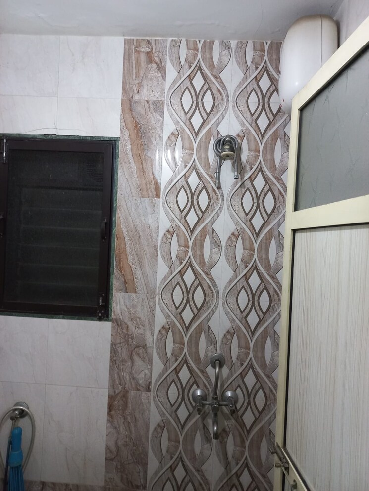Bathroom, saket-complex 1 Bedroom 439 Sq.Ft. Apartment In Kalwa Thane 7917115