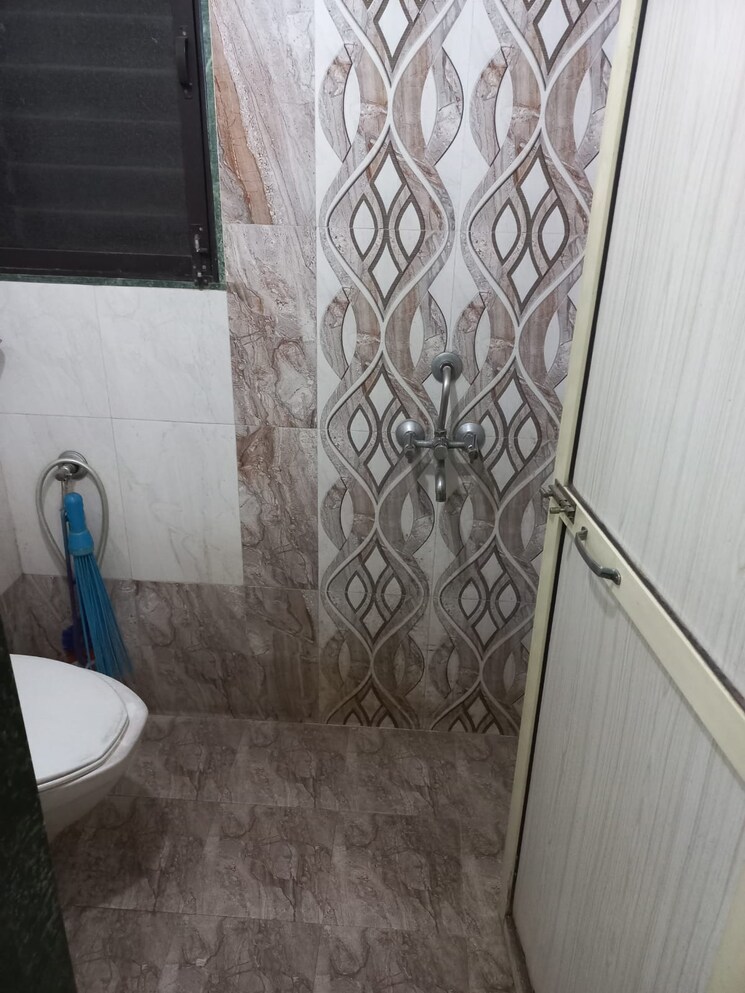 Bathroom, saket-complex 1 Bedroom 439 Sq.Ft. Apartment In Kalwa Thane 7917115