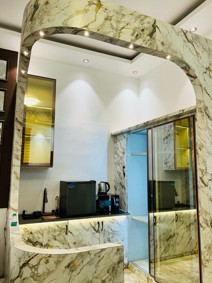 Kitchen, concept-capital-the-core-mall Studio 521 Sq.Ft. Apartment In Chipiyana Buzurg Ghaziabad 7917148