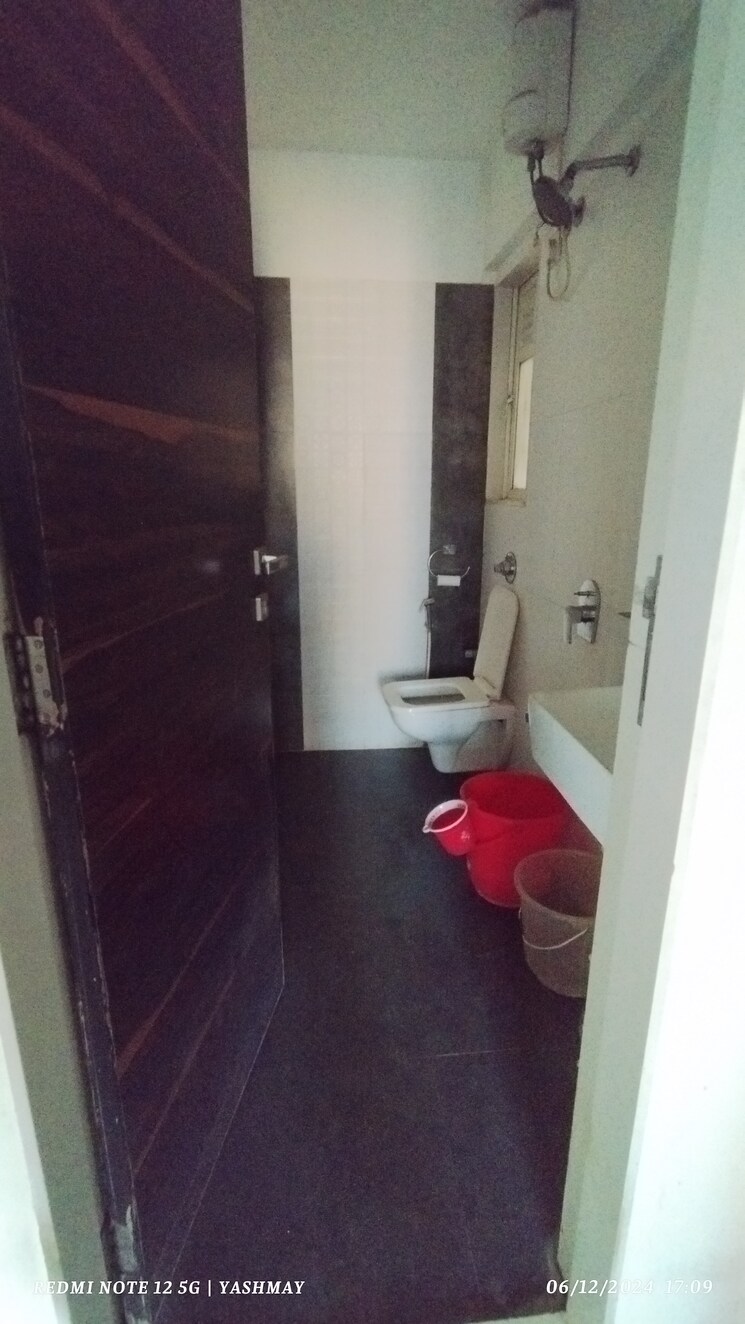 Bathroom, gurukrupa-marina-enclave 1 Bedroom 456 Sq.Ft. Apartment In Malad West Mumbai 7917188