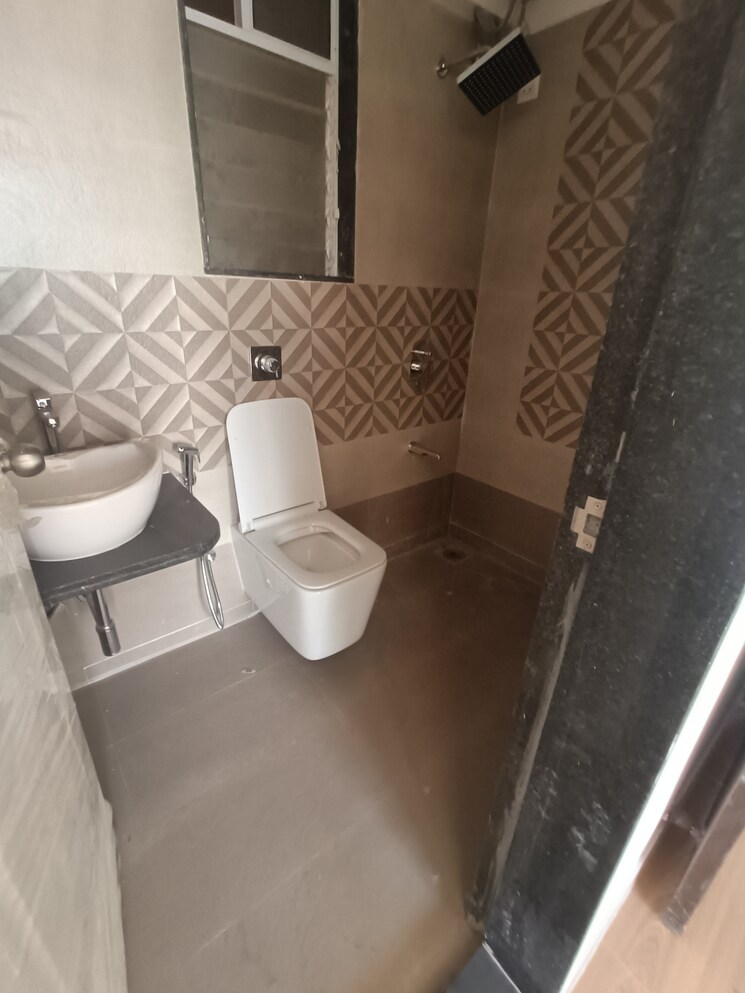 Bathroom, sanghvi-s3-proxima 1 Bedroom 450 Sq.Ft. Apartment In Chembur Mumbai 7917210