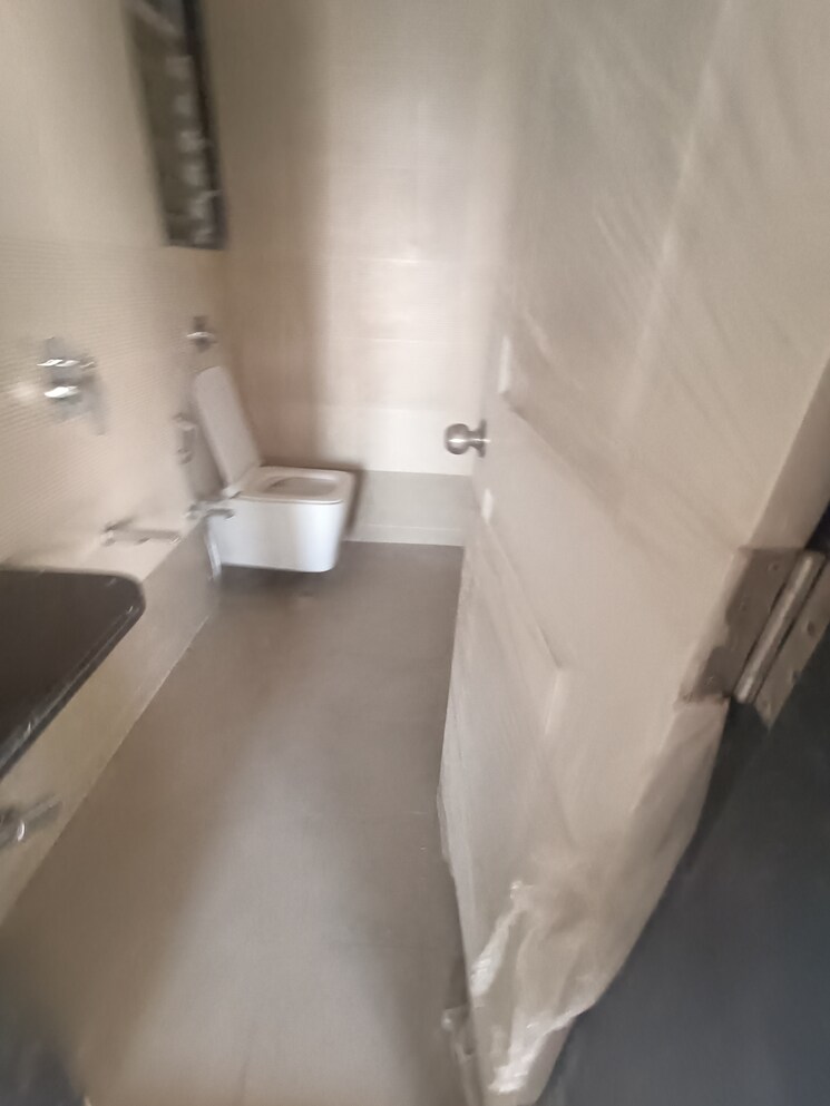 Bathroom, sanghvi-s3-proxima 1 Bedroom 450 Sq.Ft. Apartment In Chembur Mumbai 7917210
