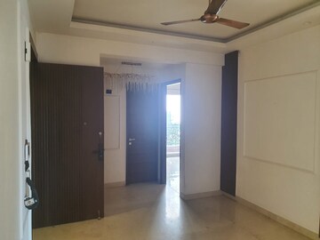 Building Lobby in 4 BHK Builder Floor at 4S Aradhya Extension, Sector 67a – for Rent