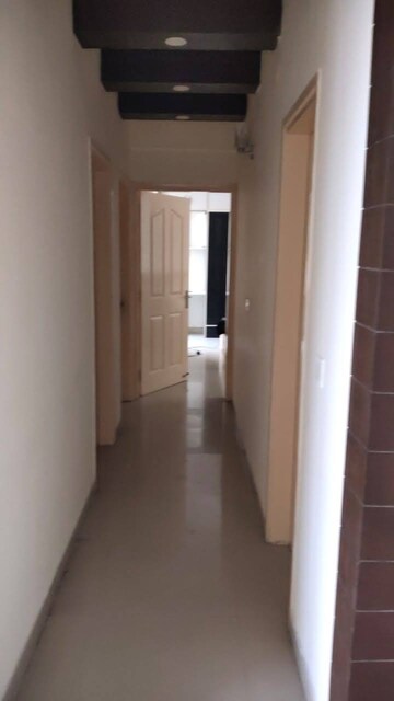 Building Lobby in 3.5 BHK Apartment at BPTP Park Prime, Sector 66 – for Rent