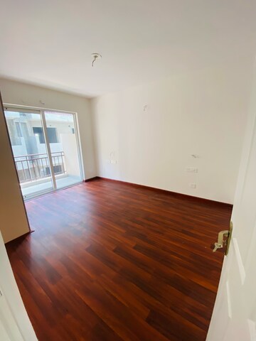 3 BHK Apartment For Rent in Sushma Valencia, Nagla Road