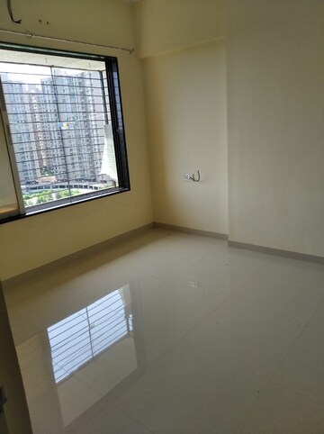 Room in 1 BHK Apartment at Silicon Park, Malad West – for Sale