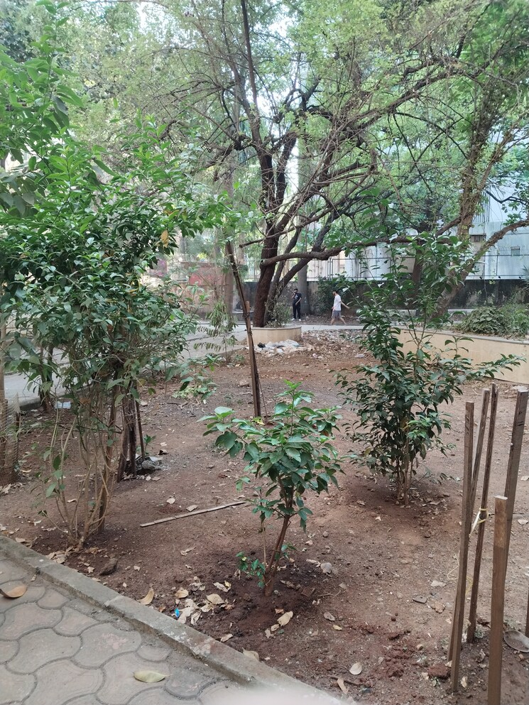 Garden, agarwal-ekta-apartment 4 Bedroom 1495 Sq.Ft. Apartment In Borivali East Mumbai 7917334