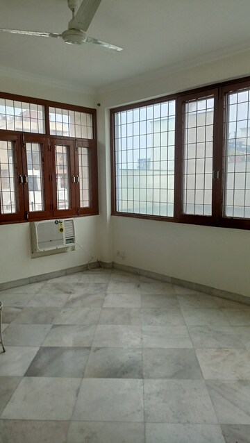 3 BHK Builder Floor For Rent in Saket