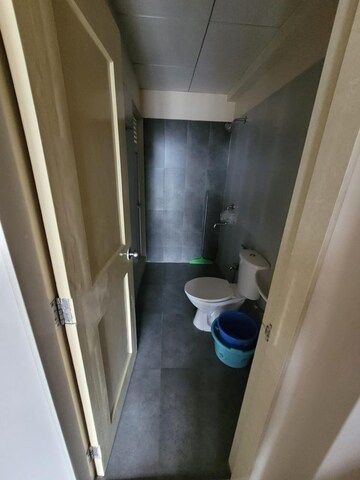 2 BHK Apartment For Rent in Hiranandani Estate