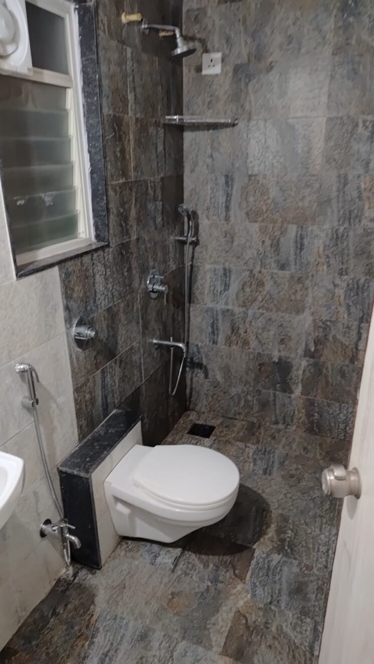 Bathroom, krishnaganga-venkatesh-ganga 3 Bedroom 1050 Sq.Ft. Apartment In Pashan Pune 7917378
