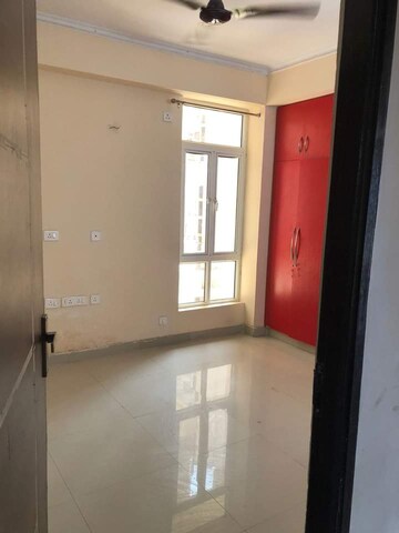 Room in 2 BHK Apartment at Supertech Ecovillage II, Sector 16b Greater Noida – for Sale