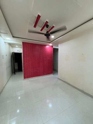 Room in 1 BHK Apartment at Shahenshah CHS, Koregaon Park – for Rent