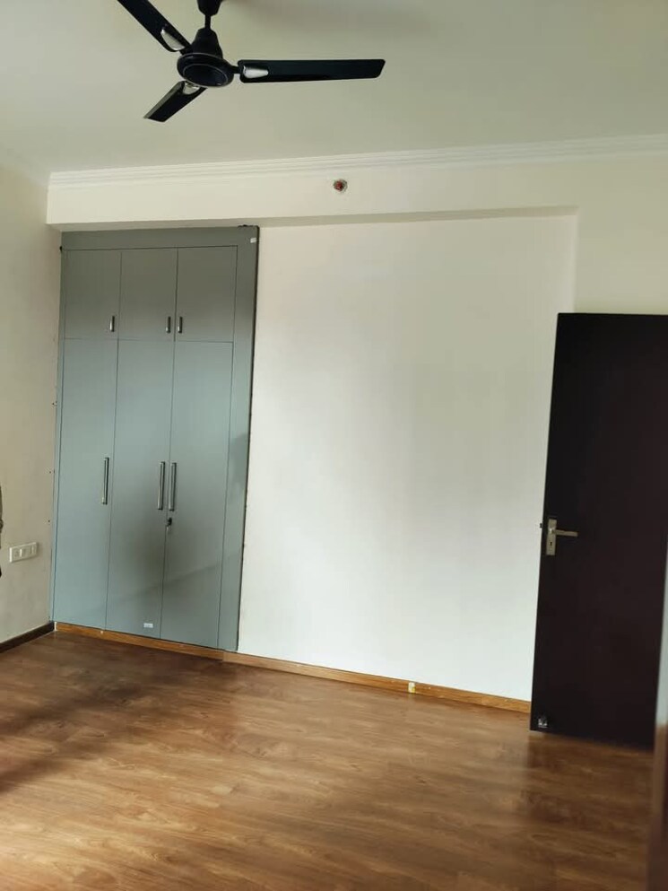 Room, amrapali-riverview 3 Bedroom 1145 Sq.Ft. Apartment In Amrapali Leisure Valley Greater Noida 7917427