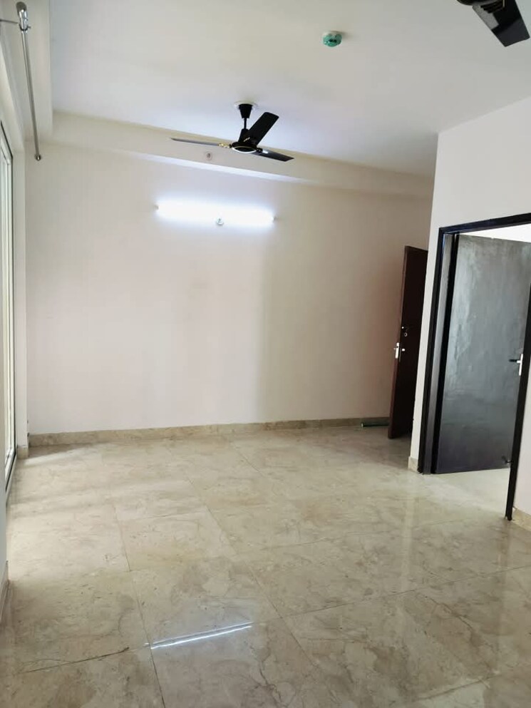 Room, amrapali-riverview 3 Bedroom 1145 Sq.Ft. Apartment In Amrapali Leisure Valley Greater Noida 7917427