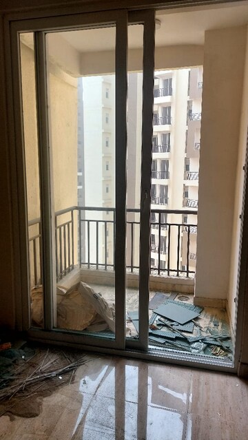 Building Lobby in 2 BHK Apartment at Amrapali Golf Homes, Sector 4, Greater Noida – for Rent