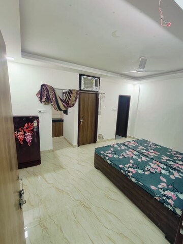 Bedroom in 1 BHK Builder Floor at Ansal Sushant Lok I, Sector 43 – for Rent