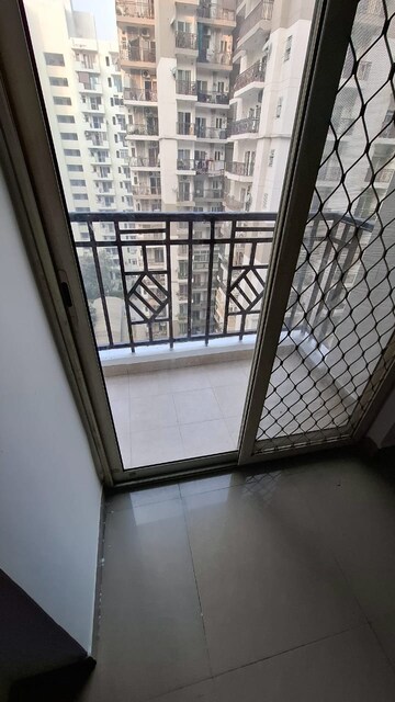 Balcony in 2.5 BHK Apartment at Amrapali Princely Estate, Sector 76 – for Rent